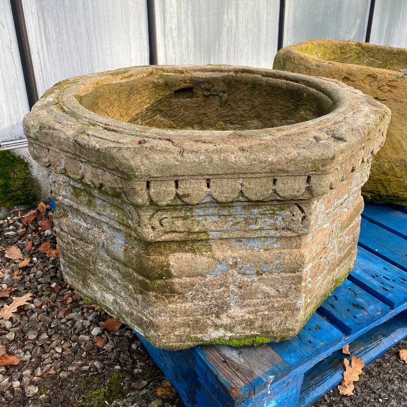 Reclaimed Indian Well Top Stone Carved Planter (Ø62CM)