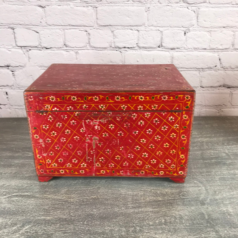 Vintage Hand painted red box with floral motifs | 45331