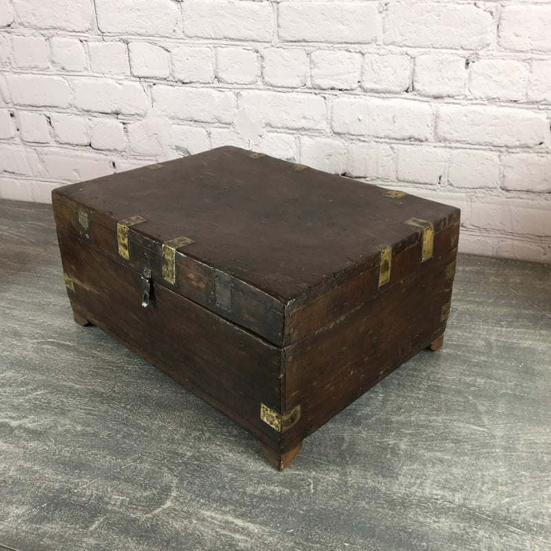ANTIQUE INDIAN DOWRY CHEST