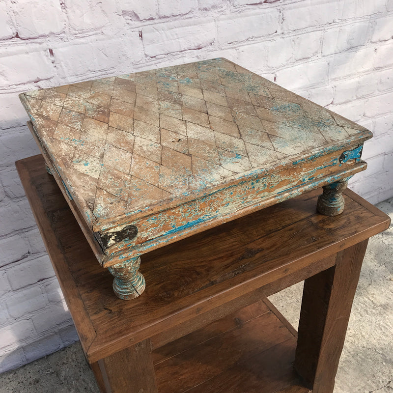 PAINTED BAJOT TABLE | 41340 WP