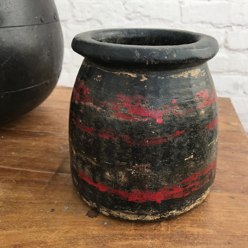 Vintage Indian earthenware painted pot | ø15cm