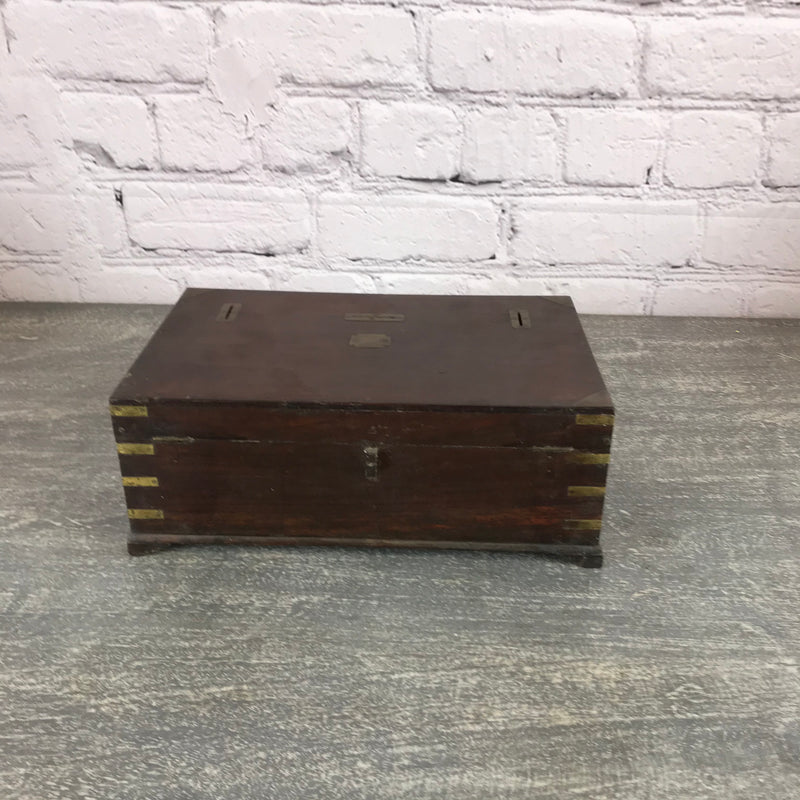 Classic Anglo-Indian teak “Merchant’s” box with brass details | 33390