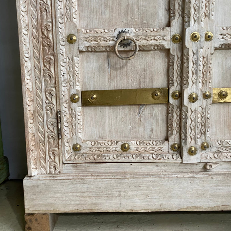 HAND CARVED & STUDDED CUPBOARD CABINET (H190CM | W93CM)
