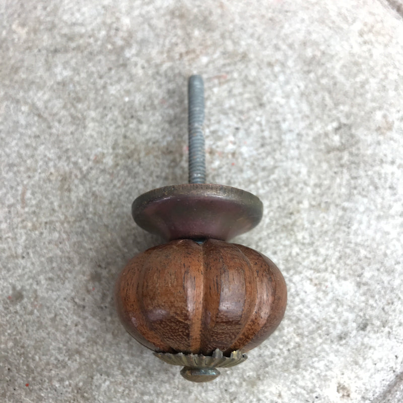 Knob | Wood | Brown | 4 diameters