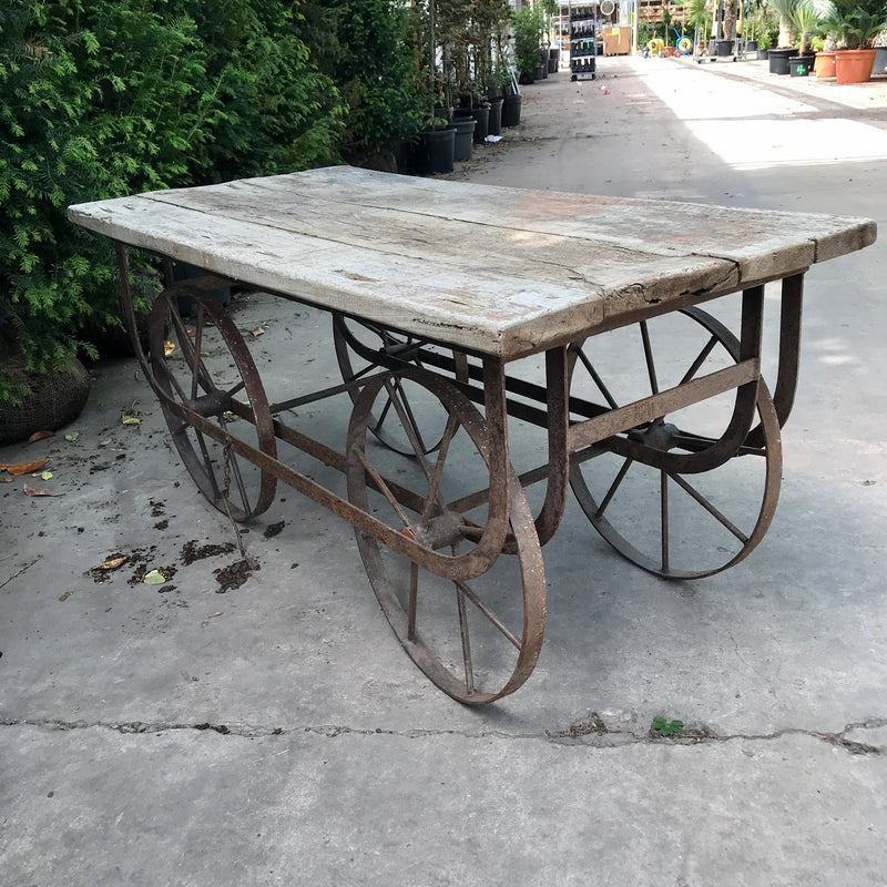 Vintage market stall cart | outdoor table