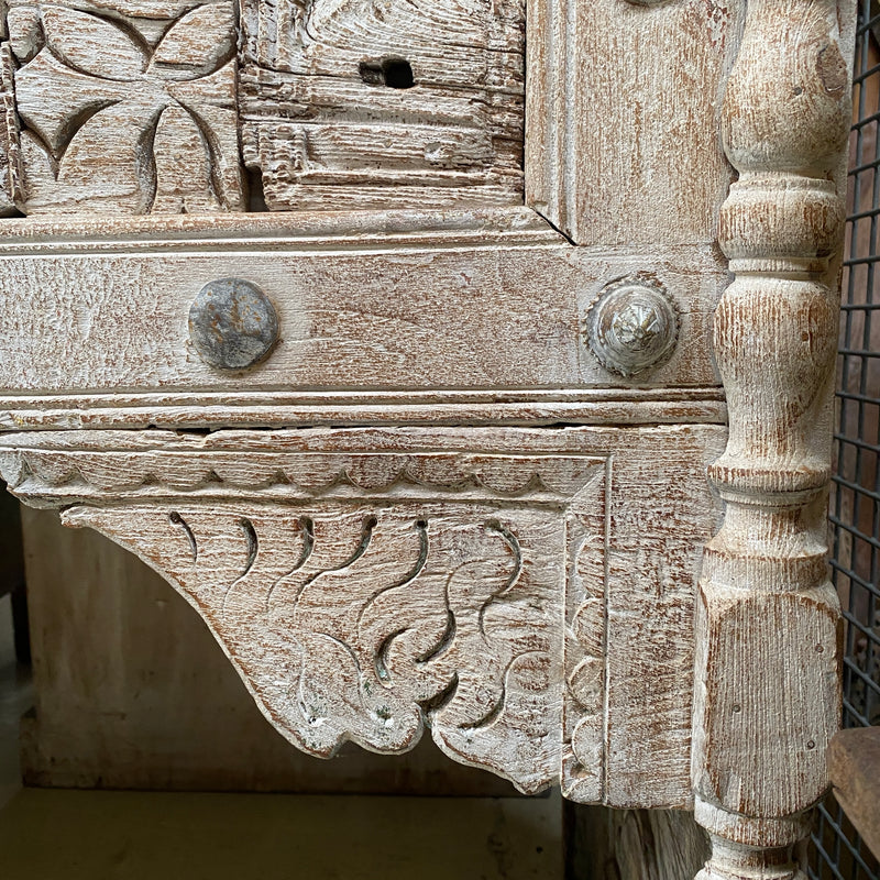 HAND CARVED INDIAN CONSOLE (W172.5CM | H89CM)