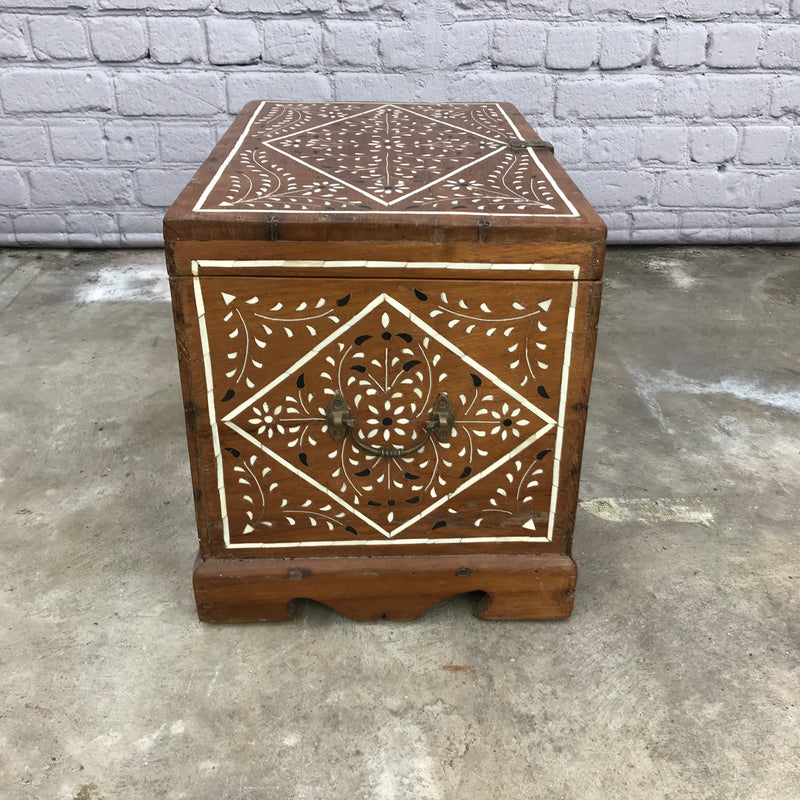 VINTAGE INDIAN BONE INLAY DOWRY CHEST