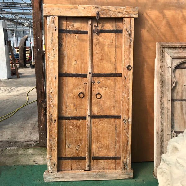 Antique Indian Door in frame (H210cm | W102cm)
