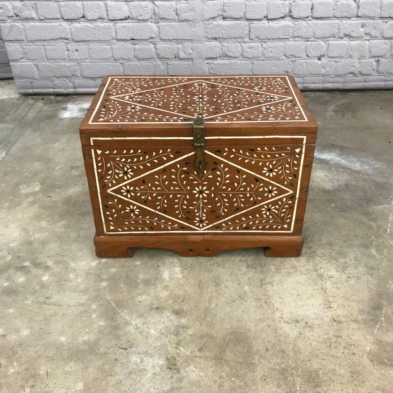 VINTAGE INDIAN BONE INLAY DOWRY CHEST