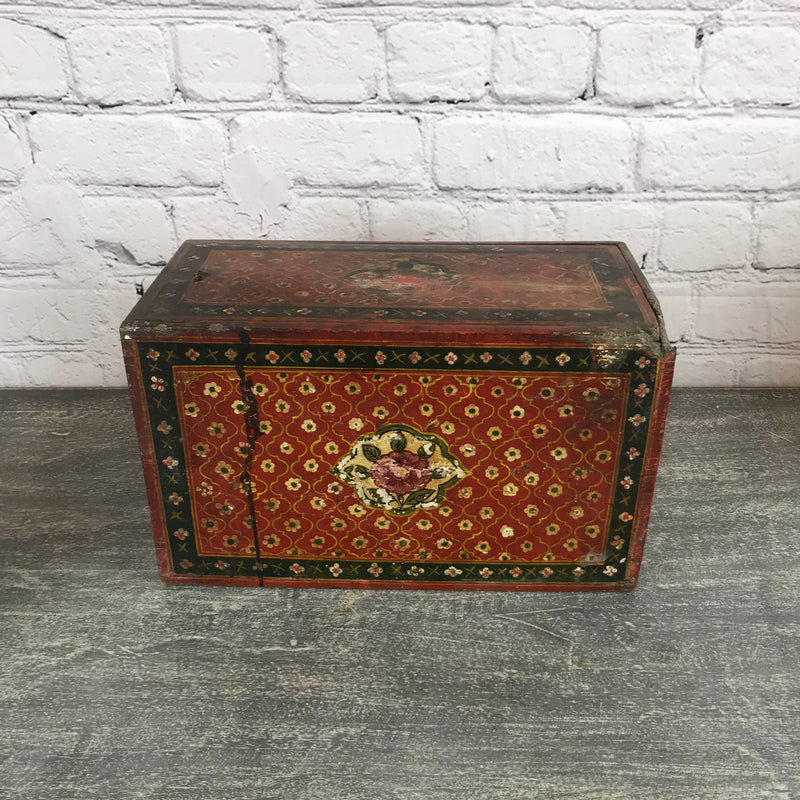 Vintage hand painted Indian wood box  (W38.5cm | H23cm)