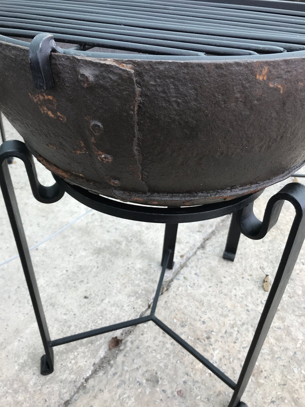 Ø54CM D26CM • Original Indian fire bowl, stand & grill
