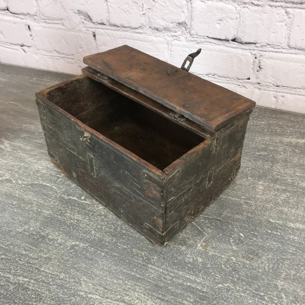 Old rustic Indian teak box with half top lid perfect for jewellery and small items | 41128