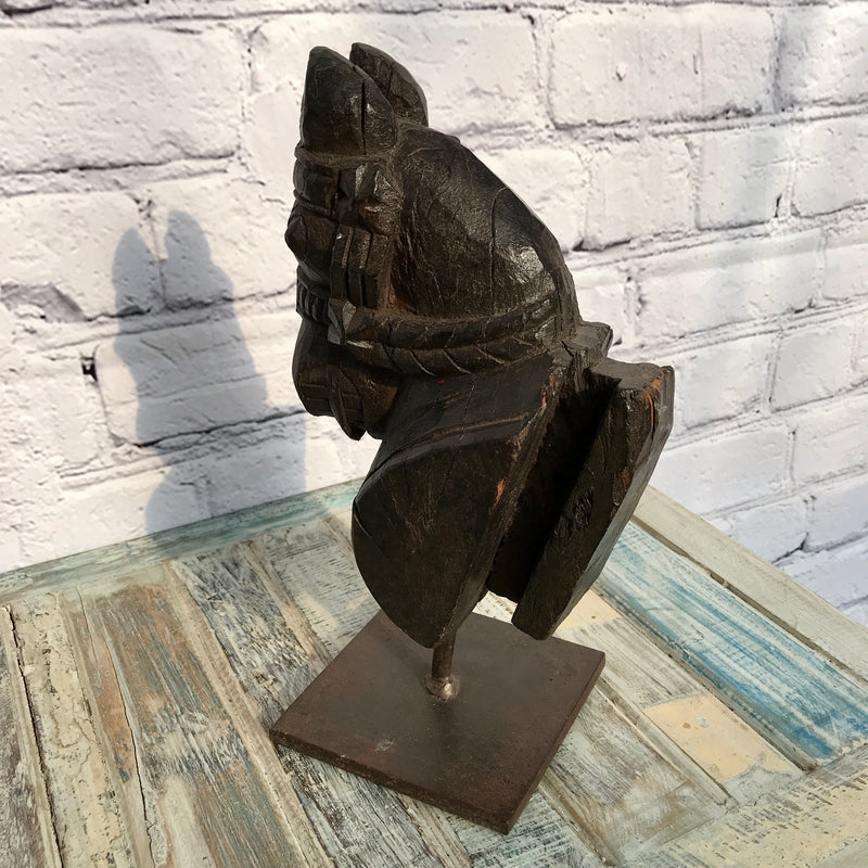 ANTIQUE INDIAN ARCHITECTURAL WOOD CARVING OF A HORSE HEAD (H31CM | W12.5CM)