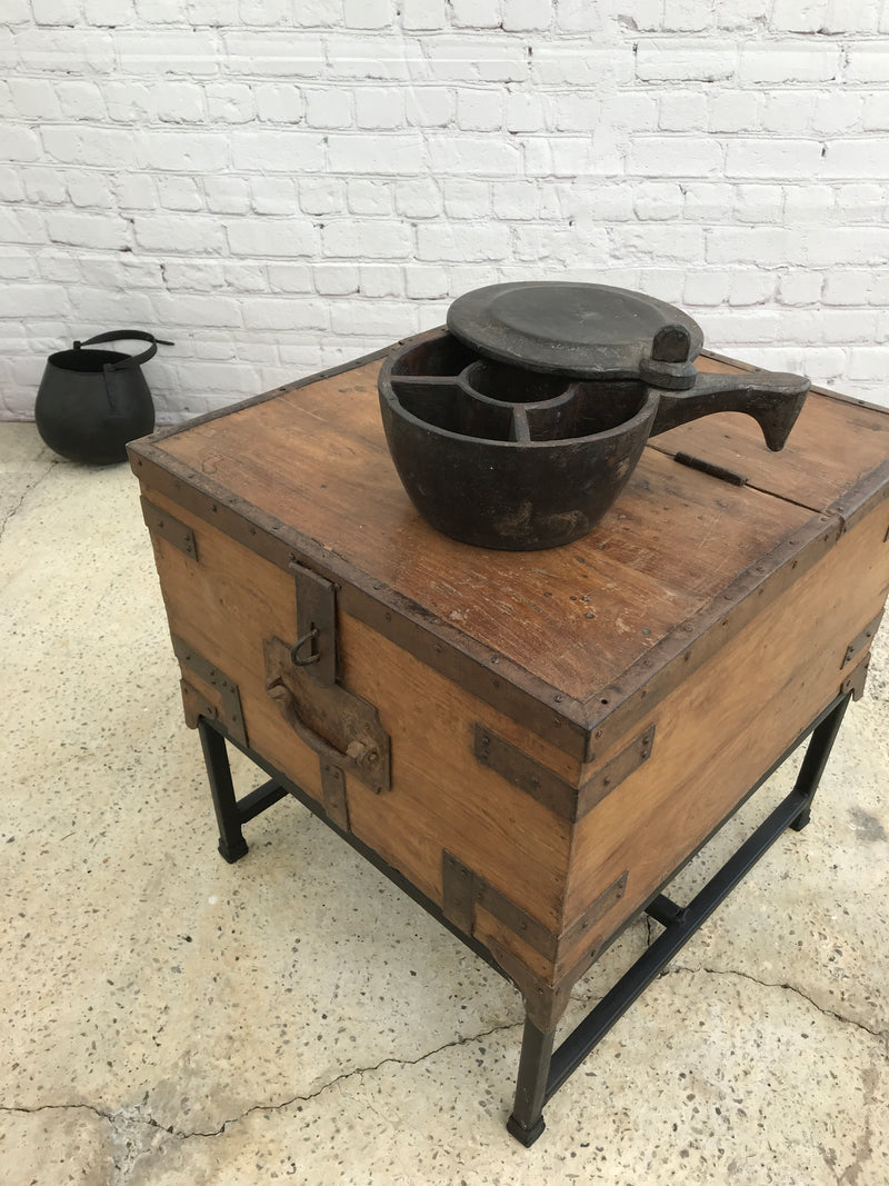 LARGE VINTAGE TRADITIONAL INDIAN SPICE BOX | W41CM